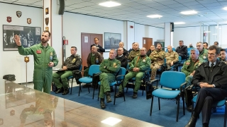 Sigonella visita del Comandante Squadra Aerea (1)