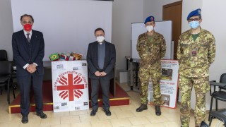 1-Consegna-raccolta-solidale-Caritas-diocesana-Viterbo