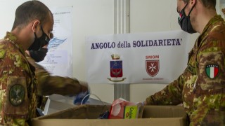 2-Raccolta-Angolo-della-solidarietà