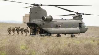 Foto 5 Imbarco Su CH-47 F