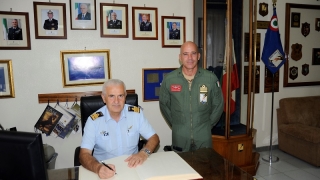Visita del Capo della DIPMA a Sigonella (4)